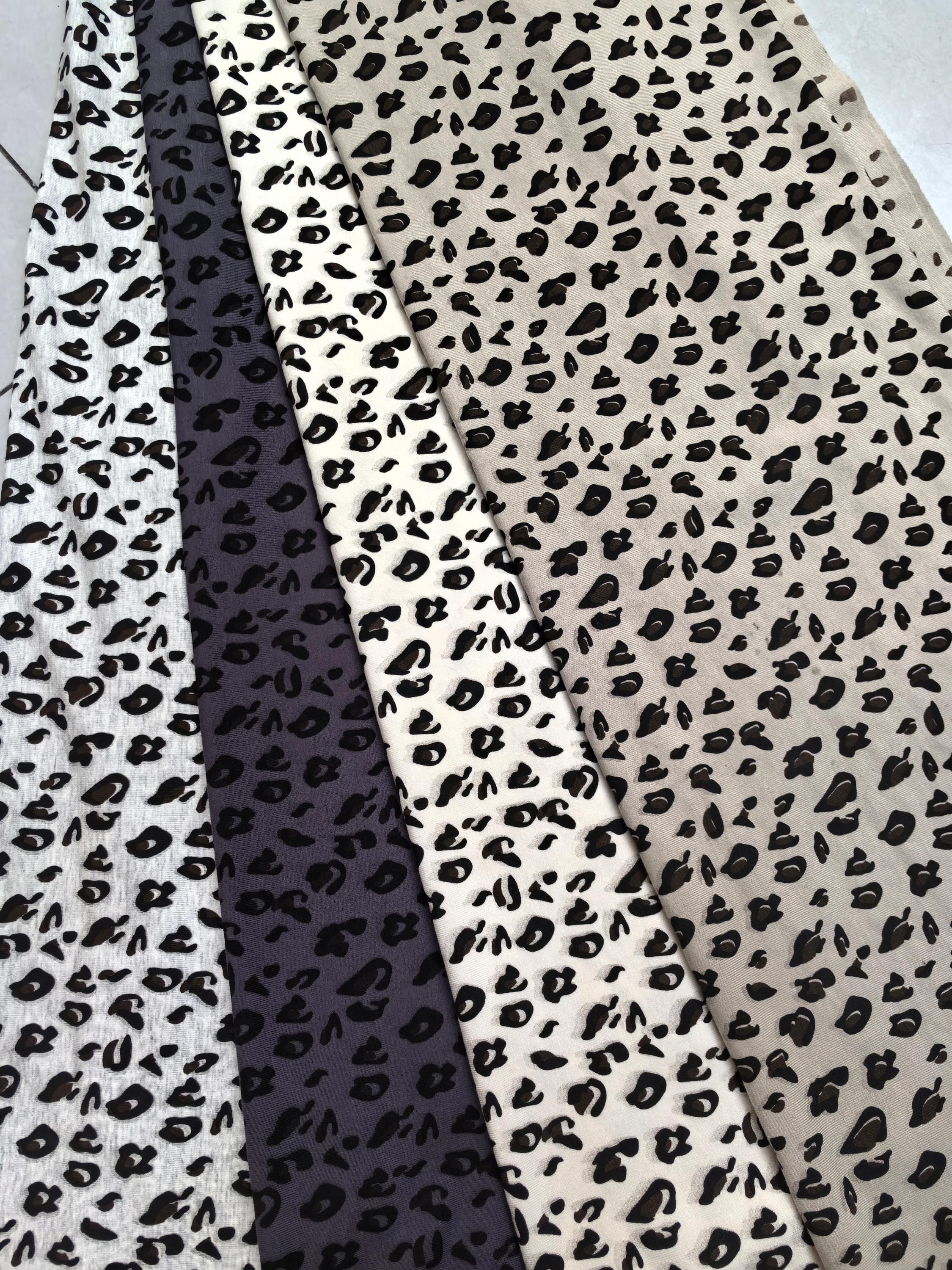 1x1随心裁印花豹纹