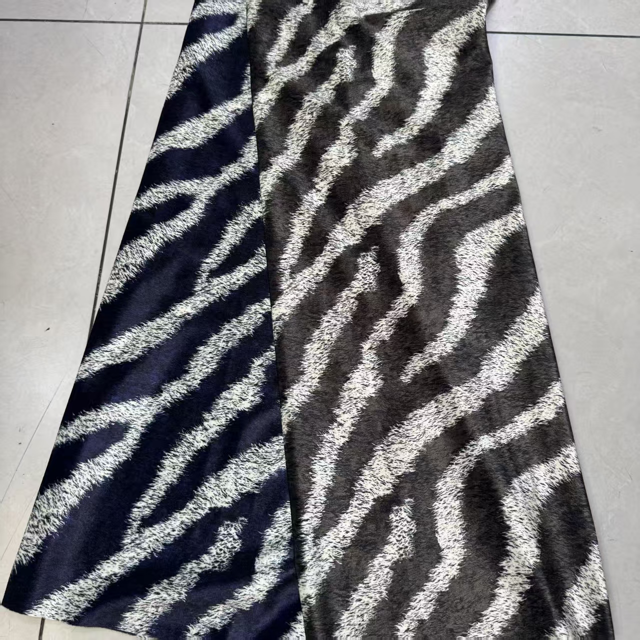 韩国绒印花豹纹