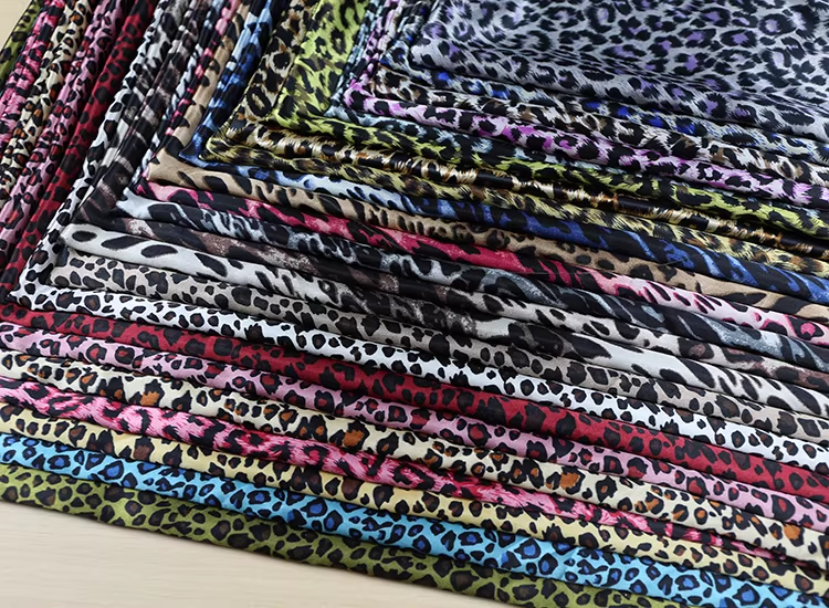 Customization across the entire supply chain breaks the homogenization dilemma, and Guanglong Textil